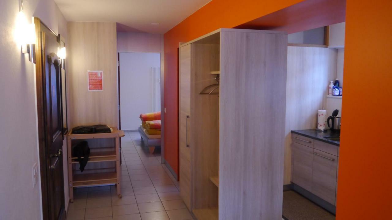 Ferienwohnung Zayetta Orange Cube Nr. 11A Zermatt Exterior foto